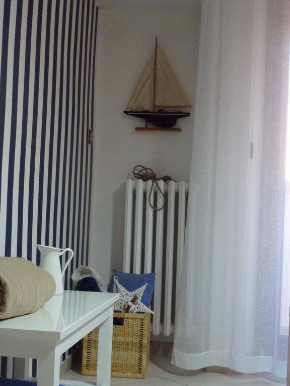 Suite Blue Marine Taranto Esterno foto